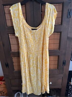 Lane Bryant Yellow Smocked Midi Dress w/ White Accents Size 18/20